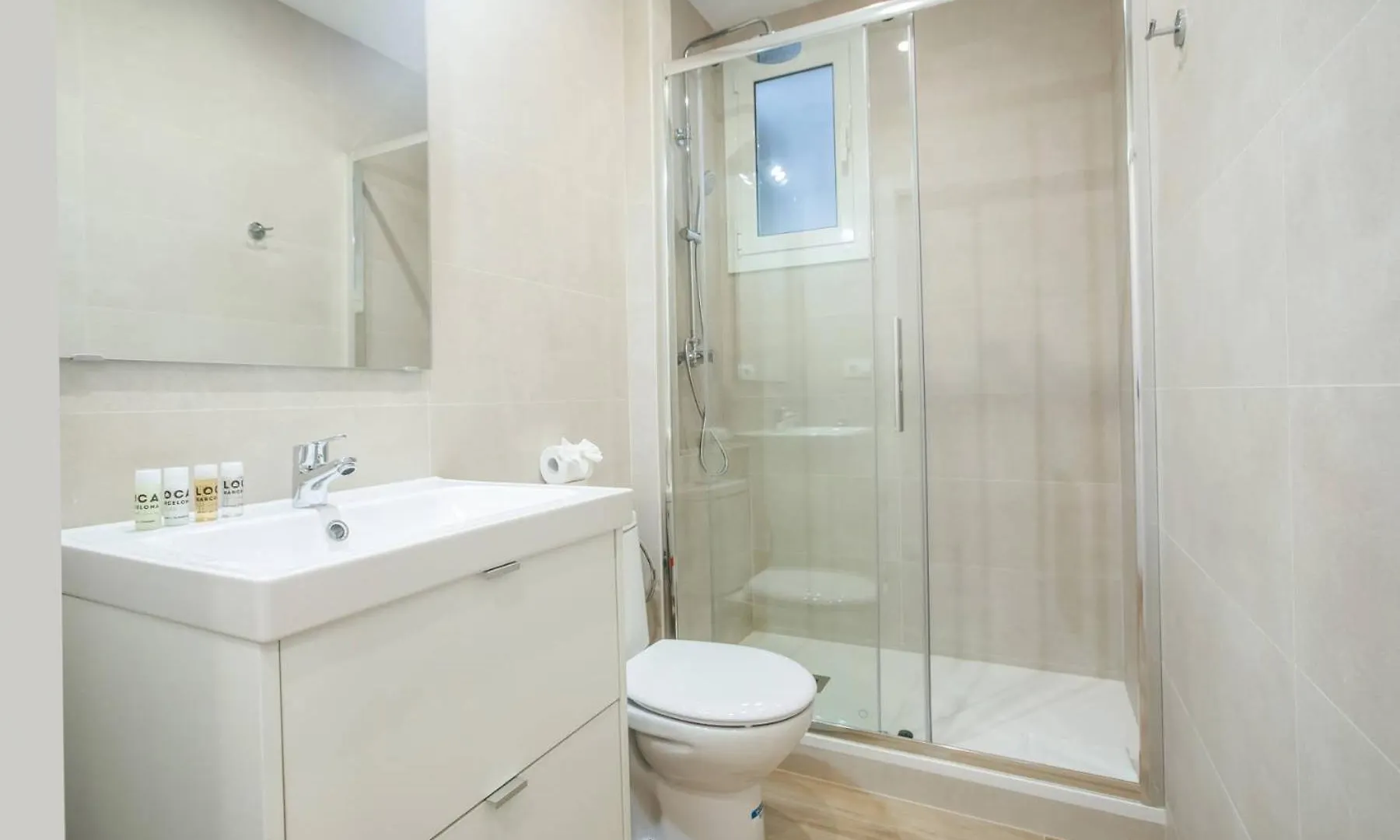 バルセロナ33Par1094 - Magnific 2Br Flat In Poble Secアパートメント バルセロナ